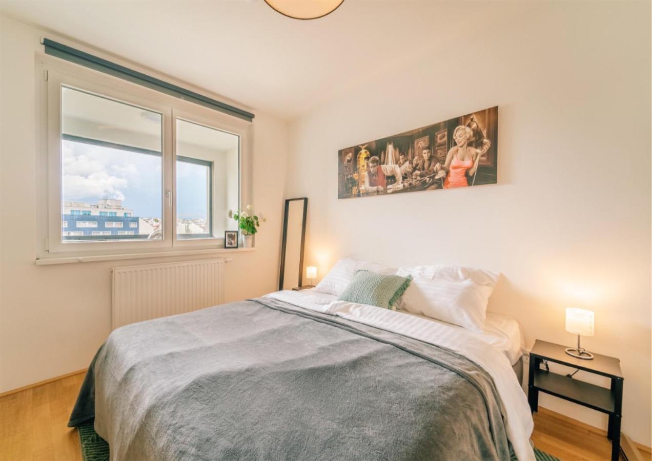Long Term Stay, Balcony, 1 Min To U4 Laengenfeldgasse Apartment